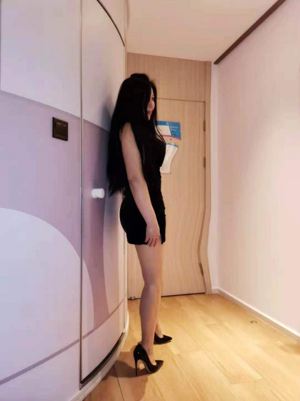 洋马身材巨大屁股熟女